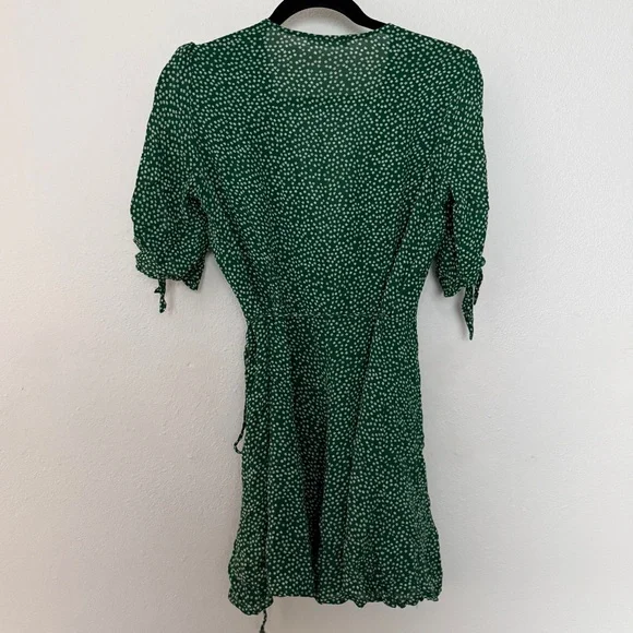 Reformation Sammy Floral Wrap Dress in Wyoming Print - Picture 5 of 11